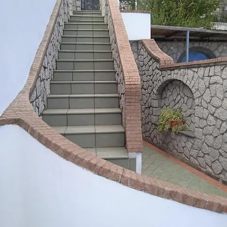 Aiano فندق مبيت وإفطار كابري